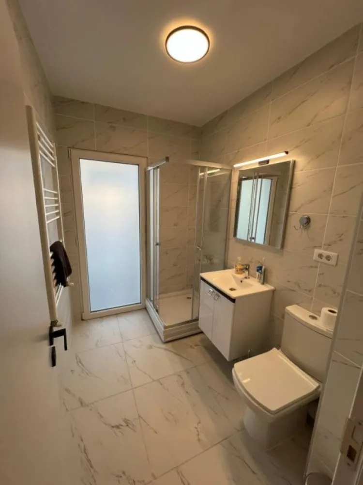 Apartament 3 camere LUX New World Militari 100 mp Parcare subterana