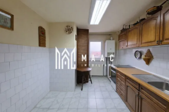 Apartament 4 Camere | 2 bai | 2 balcoane | Pivnita | Central