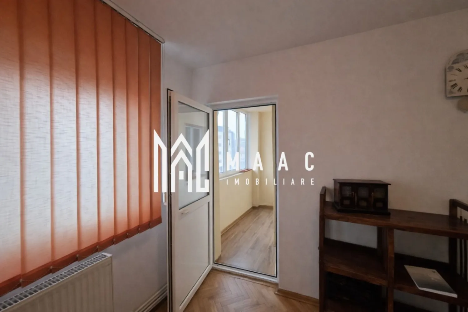 Apartament 4 Camere | 2 bai | 2 balcoane | Pivnita | Central