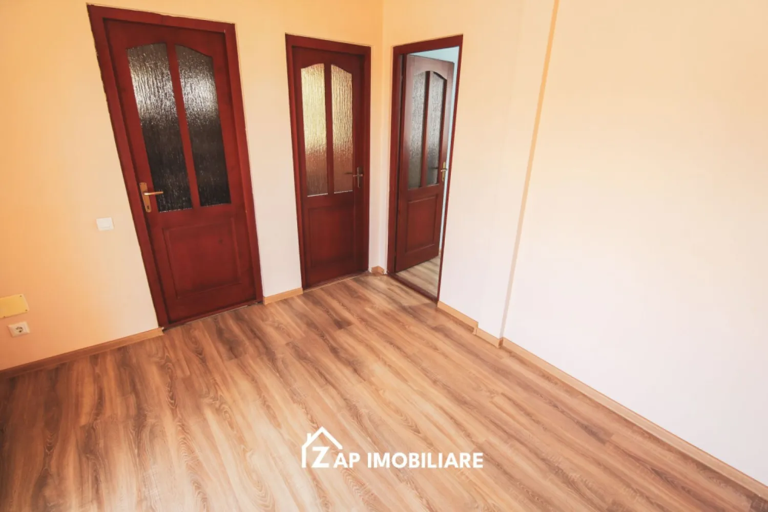 Casa P+M - 4 camere - 3 dormitoare - Teren 500 mp - Nazna