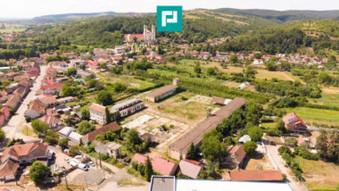 Spațiu industrial cu Teren 13.072 mp în Lipova