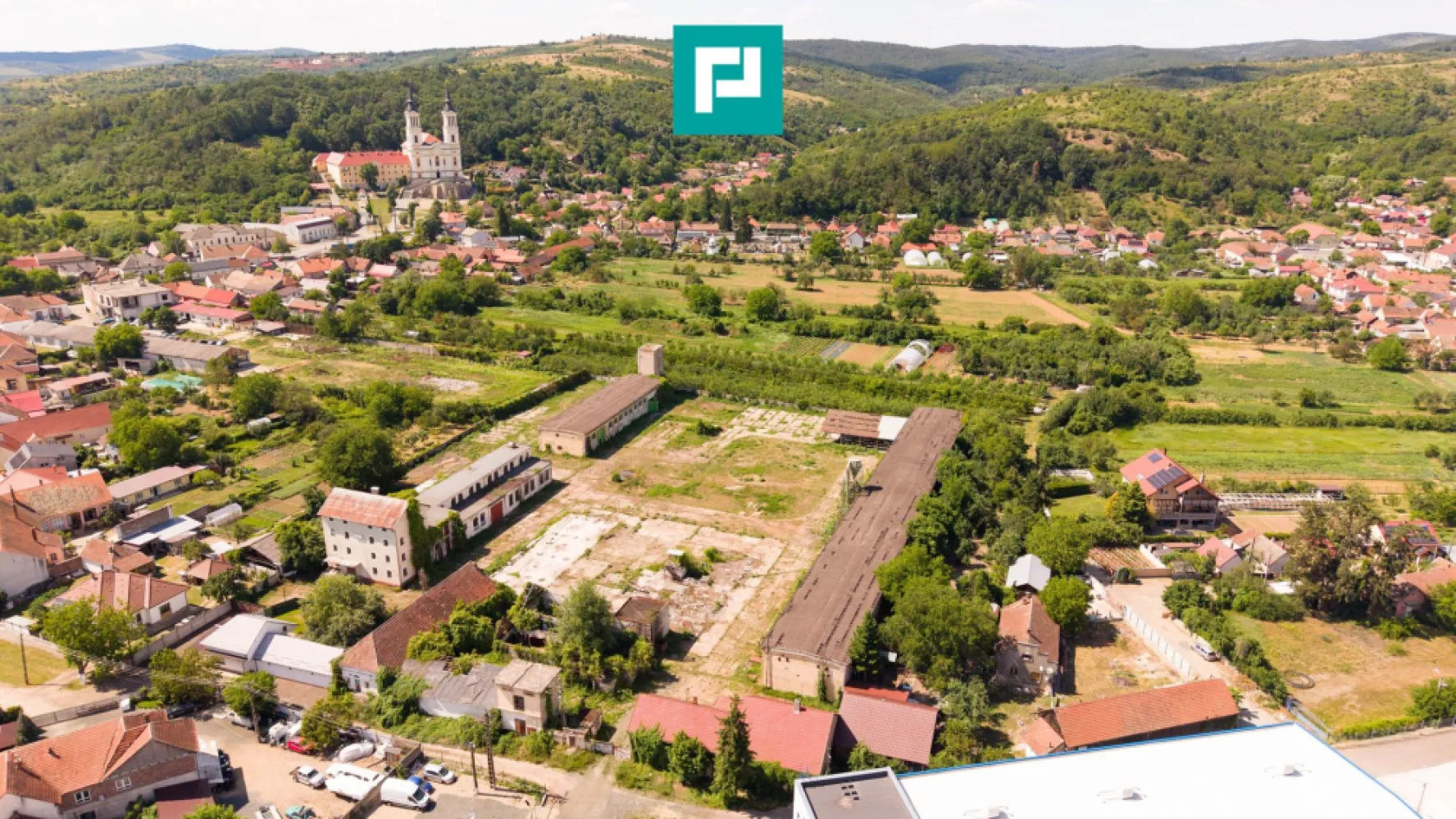 Spațiu industrial cu Teren 13.072 mp în Lipova