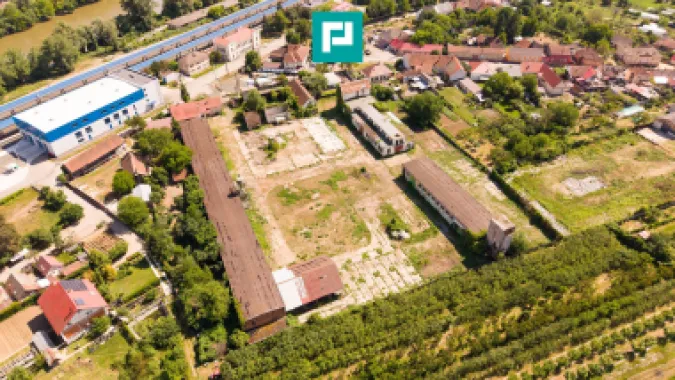 Spațiu industrial cu Teren 13.072 mp în Lipova