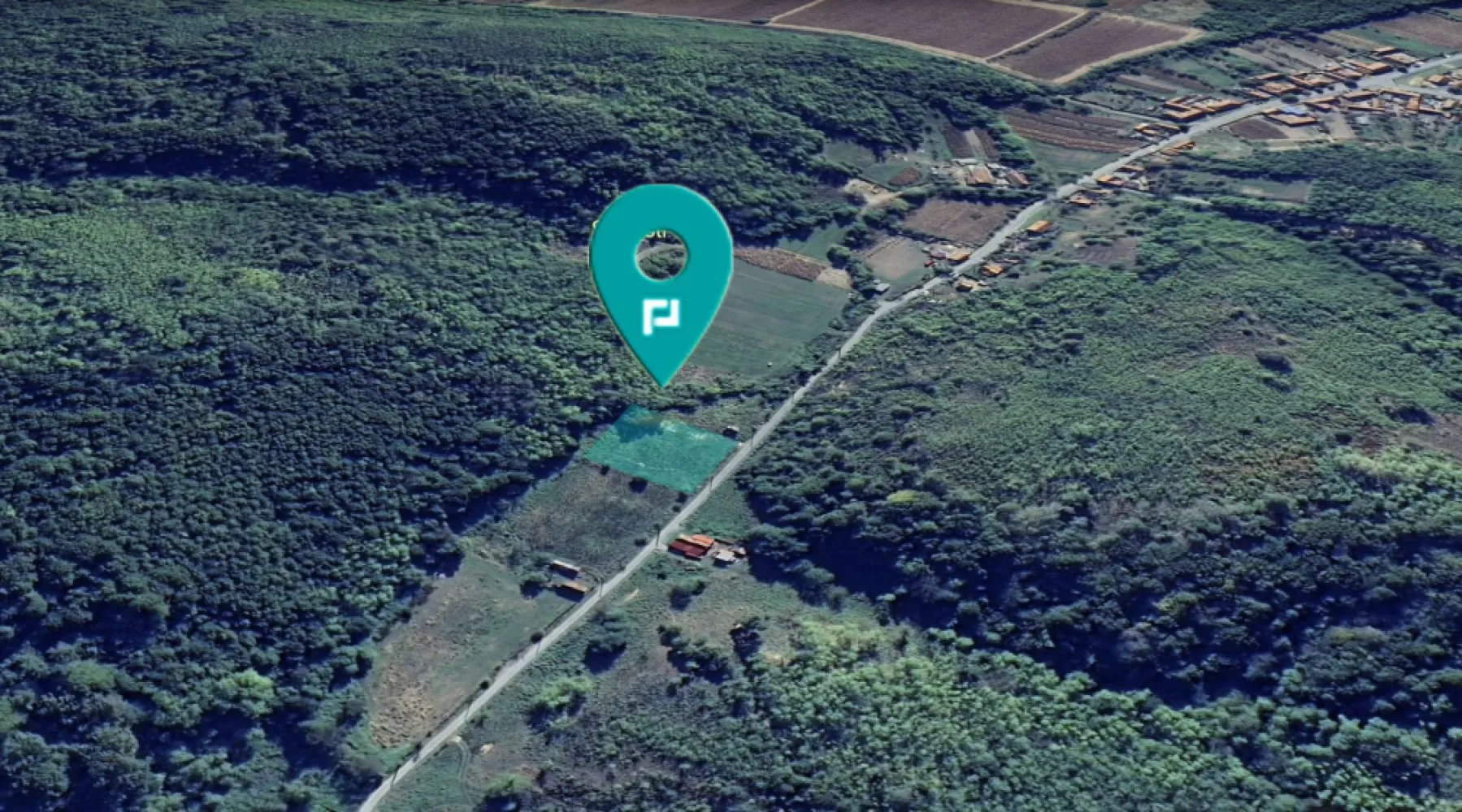 TEREN INTRAVILAN DE 1.822 MP MARGINA - TEREN INTRAVILAN DE VÂNZARE | 1.822 MP | MARGINA | DESCHIDERE LA DRUM PRINCIPAL

PropertyLab vă propune spre vânzare un teren intravilan pentru construcții, situat în Margina, cu acces direct din drum principal, ideal pentru dezvoltare rezidențială, investiție sau activitate comercială.

Caracteristici teren:

▪️ Suprafață totală: 1.822 mp
▪️ Teren intravilan – pentru construcții
▪️ Deschidere directă la drum principal
▪️ Acces auto facil
▪️ Disponibil imediat

Avantaje ale proprietății:
Poziționare foarte bună, cu acces rapid și vizibilitate excelentă
Ideal pentru casă individuală, pensiune, spațiu comercial, hală sau investiție imobiliară
Suprafață generoasă ce permite multiple opțiuni de dezvoltare
Zonă accesibilă, cu potențial de dezvoltare

Datorită poziționării excelente și a suprafeței de 1.822 mp, terenul oferă flexibilitate și oportunități multiple pentru cei care caută un loc potrivit pentru construcție sau investiție în Margina.

Pentru mai multe informații și pentru programarea unei vizionări, vă rugăm să mă contactați :

Tudor Trașcă - Consultant imobiliar PropertyLAB
Tel: 0730 650 235
Email: tudor.trasca@propertylab.ro

Dumitrita Jacot - Consultant imobiliar PropertyLAB
Telefon: 0790 474 979
E-mail: Dumitrita.jacot@propertylab.ro

Cod Proprietate 3099381