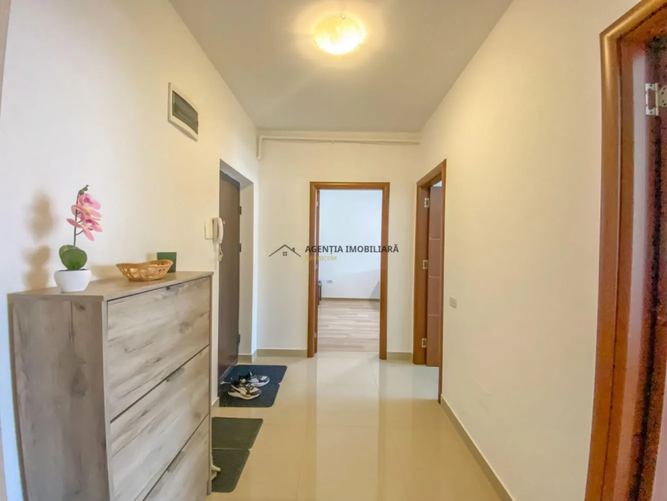 2 camere Decomandat I Loc de parcare inclus