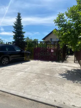Duplex în vilă, 4 camere, renovat 2025, curte 250 mp, Mogoșoaia