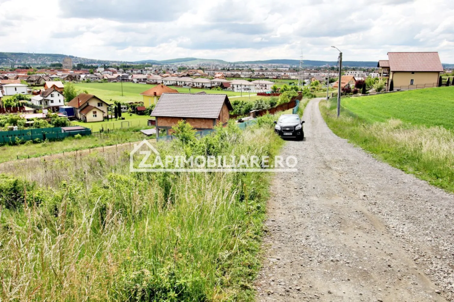 Teren 1.300 mp. 58 euro mp. zona Unirii Târgu Mureș - De vânzare 1.373mp. teren intravilan în Unirii Târgu Mureș Preț. 58 euro mp. Zonă foarte frumoasă, ideal pentru Casă, Dacă vă place această ofertă - sau pentru alte informații sunați la numărul de contact din anunț! tel. 0774048706.Bogdan
Compania Zap Imobiliare vă pune la dispoziție toate informațiile, actele și documentele necesare alături de asistență și consiliere permanentă până la finalizarea achiziției imobiliare. Ne dorim să îți oferim cea mai plăcută experiență.
