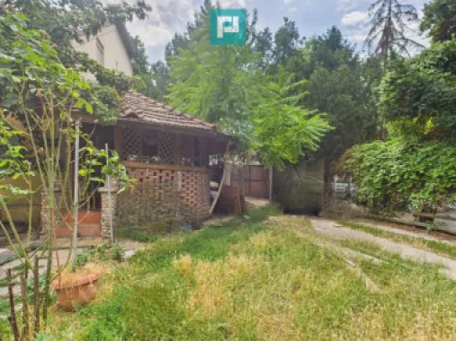 Locuință multifamilială sau investiție - 2 corpuri