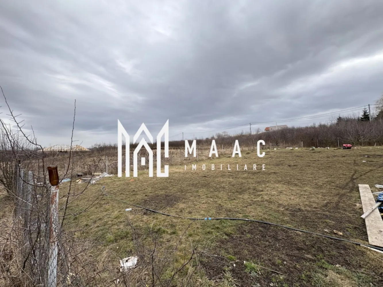 Teren intravilan I Daia Noua I Deschidere 22 m I utiltati - MAAC imobiliare va ofera spre vanzare un teren intravilan situat in Daia Noua La strada 22m/30m Utilitati: apa ,canal,curent in fata terenului Pentru mai multe detalii precizati ca ati vazut anuntul cu ID CP2898740 }}