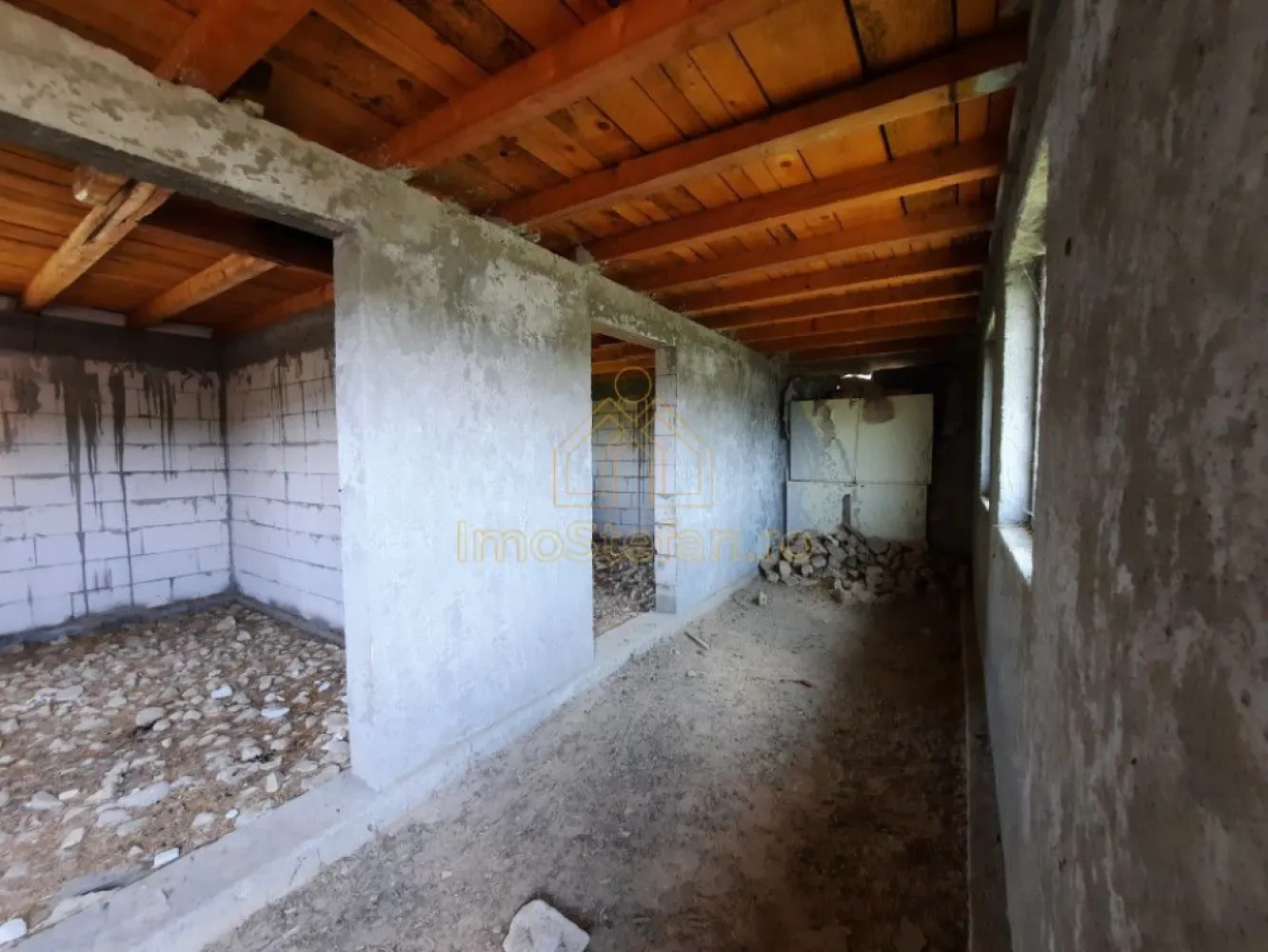 Nazarcea | Casa cu teren de 1000 mp si toate utilitatile la poarta