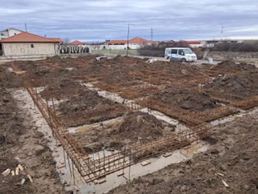 BRASADAS vinde casa individuala tip PARTER cartierul MARCUS.