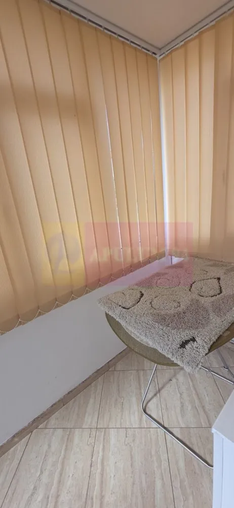 Apartamnet cu 3 camere de vanzare in Campina, Central