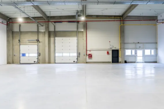4646 mp - Hala industriala de inchiriat in Parc Industrial Arad