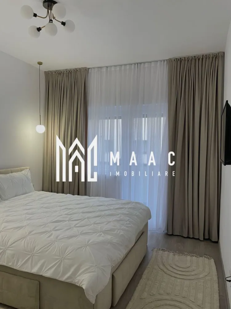 Apartament 2 camere de inchiriat Kaufland Cartierul Arhitecților - MAAC Imobiliare vă propune spre închiriere un apartament cu 2 camere, complet mobilat și utilat, dotat cu încălzire în pardoseală, având o suprafață utilă de 52 mp, situat la etajul 1 al unui imobil construit în anul 2023, pe strada Grigore Ionescu, în Sibiu. Apartamentul este compartimentat eficient și dispune de living luminos, dormitor, bucătărie spațioasă, baie, precum și de un balcon. Proprietatea beneficiază de loc de parcare privat. Locuința este complet utilată cu electrocasnicele necesare pentru un confort imediat: frigider, plită, cuptor electric, aparat de cafea și mașină de spălat rufe. Nu se accepta animale de companie. Imobilul este ideal pentru persoane care își doresc confort, liniște și acces facil către punctele de interes ale orașului. Pentru detalii suplimentare, consultanță sau programarea unei vizionări, va rugăm să ne contactati specificand ID: CP2891713 }}