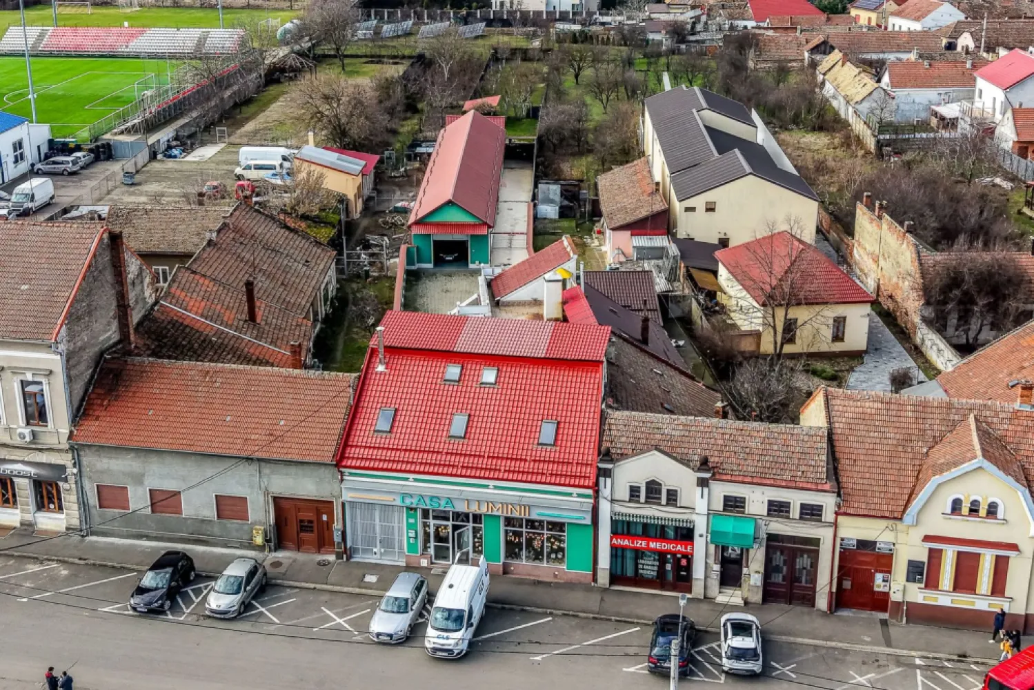 Spațiu comercial, hala, si un penthouse în centrul Aradului Nou