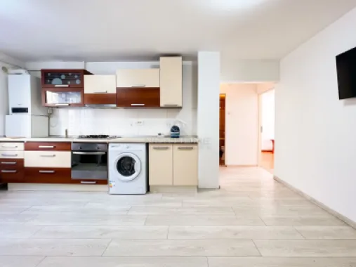 Apartament 2 camere decomandat, zona Iulius Mall