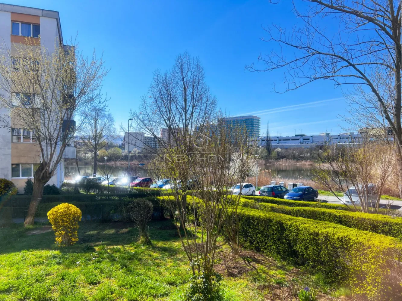 Apartament 2 camere decomandat, zona Iulius Mall