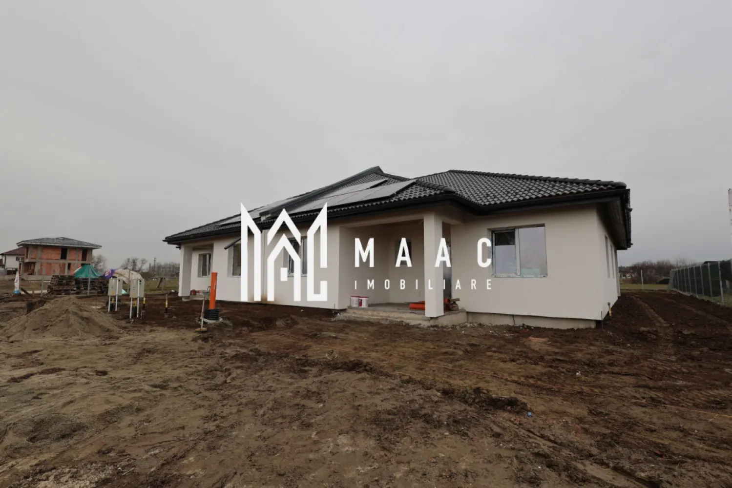 Casa Modernă I 3 camere I Independentă Energetic I Cristian