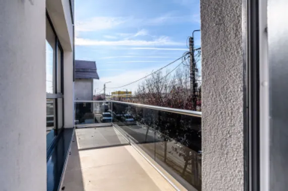 Clădire nouă P+2 cu showroom și birouri în Arad
