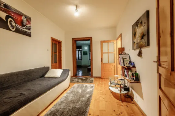 Casă în zonă liniștită, lângă Malul Mureșului cu 750 mp de teren