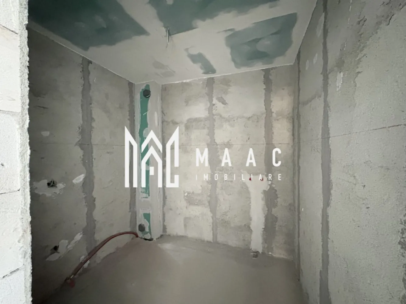 Apertament 2 Camere I Parter I Gradina I Selimbar - MAAC imobiliare va propune spre vânzare un apartament nou, situat la parter, cu grădină proprie de 20 mp ,loc de parcare,amplasat în Selimbar.

Locuinta cuprinde living ,dormitor, bucătărie, baie.
Dormitorul are iesire in balcon/ gradina.

Pentru mai multe detalii precizați ca ați văzut anunțul cu ID CP2981072