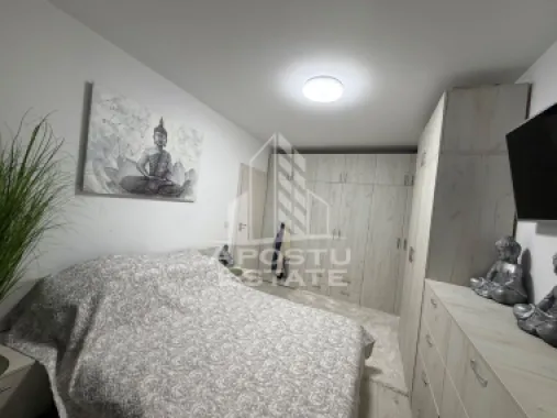 Apartament 2 camere de vânzare, Zona Aradului, Complex Iris, Timisoara