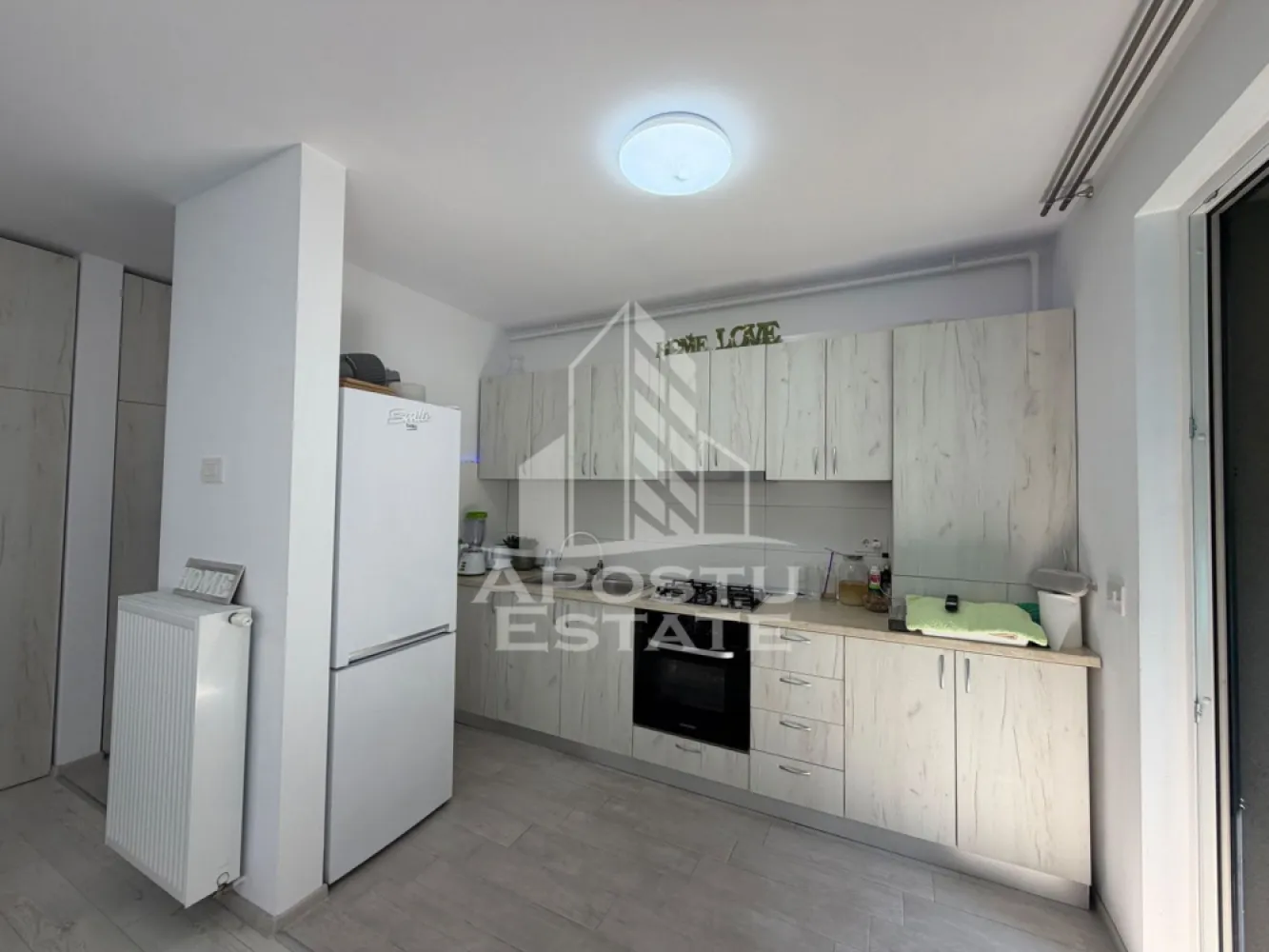Apartament 2 camere de vânzare, Zona Aradului, Complex Iris, Timisoara