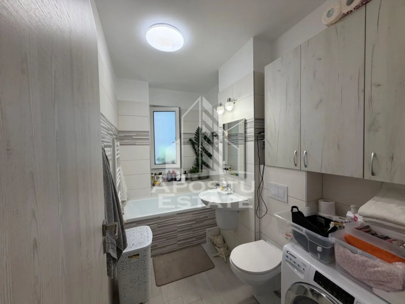 Apartament 2 camere de vânzare, Zona Aradului, Complex Iris, Timisoara
