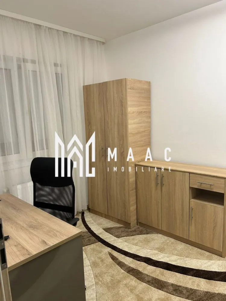 Apartament 2 camere | 37 MPU | Mobilat | Utilat | Cedonia - MAAC Imobiliare vă propune spre închiriere un apartament cu 2 camere, situat în cartierul Cedonia din Sibiu, o zonă apreciată pentru accesibilitate și apropierea față de principalele facilități urbane.

Locuința este amplasată la etajul 1 din 4 și dispune de o suprafață utilă de 37 mp. Apartamentul se închiriază complet mobilat și utilat, fiind pregătit pentru mutare.

Detalii apartament:
Suprafață utilă: 37 mp
Etaj: 1 din 4
Complet mobilat și utilat
Disponibil cu începutul lunii iulie

Avantaje și beneficii:
Zonă liniștită și bine conectată
Acces facil către mijloace de transport în comun
Aproape de magazine, școli și alte puncte de interes
Locuință practică și ușor de întreținut

Condiții de închiriere:
Se închiriază pe termen lung
Nu se acceptă fumători
Nu se acceptă animale de companie

Pentru mai multe detalii sau pentru a programa o vizionare, vă rugăm specificați telefonic ID: CP3178944.