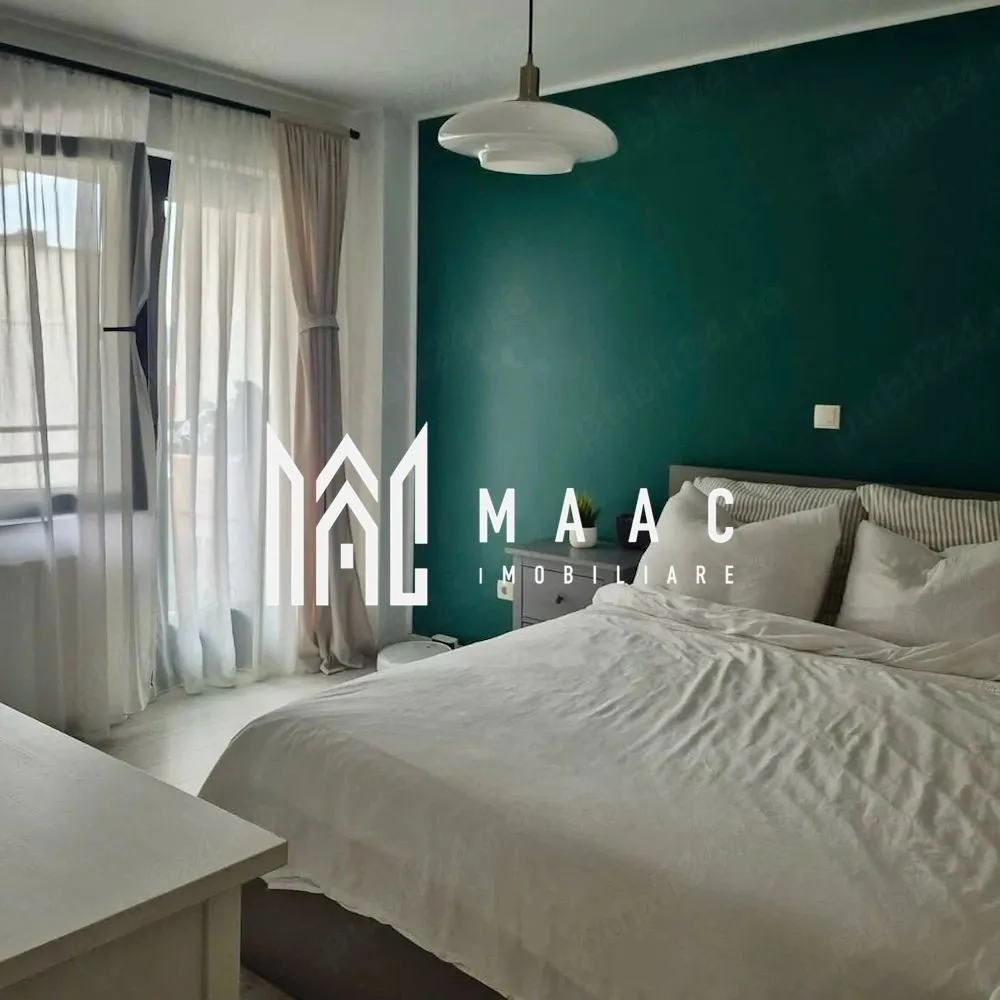Apartament 3 camere decomandat | Ostroveni, Râmnicu Vâlcea | 109 mp, parcare - Apartament cu 3 camere decomandat, 109 mp utili, situat la etajul 2 al unui bloc boutique P+3 din zona Agrement Ostroveni, Râmnicu Vâlcea, finalizat în 2025 și pregătit pentru locuire.

Detalii proprietate:
• Suprafață utilă: 109 mp; suprafață construită: 130,8 mp
• Compartimentare: 3 camere, 2 dormitoare, 1 baie, 1 bucătărie
• Etaj 2 din 3, într-un imobil finalizat, cu structură din cărămidă
• Stare interioară: ultrafinisat
• Living cu bucătărie open-space de 48,23 mp
• Dormitor de 13,80 mp și dormitor matrimonial de 14,95 mp
• Dressing dedicat și hol de 4,56 mp
• 1 balcon și 1 loc de parcare

Zonă și acces:
Proprietatea este amplasată pe Bulevardul Dem Rădulescu, în zona Agrement Ostroveni, cu acces rapid către magazine, școli, grădinițe, farmacii, mijloace de transport și alte puncte de interes.

Pentru detalii suplimentare și programarea unei vizionări, contactează echipa MAAC Imobiliare și menționează Cod anunț CP3179432.