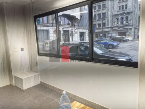 %0 Comision Spatiu comercial de inchiriat in zona Kogalniceanu/Splai Independent