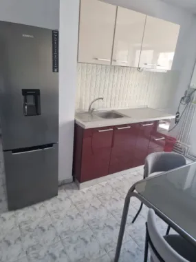 De inchiriat apartament cu 3 camere, zona Garii, etaj 3, 490 euro negociabi