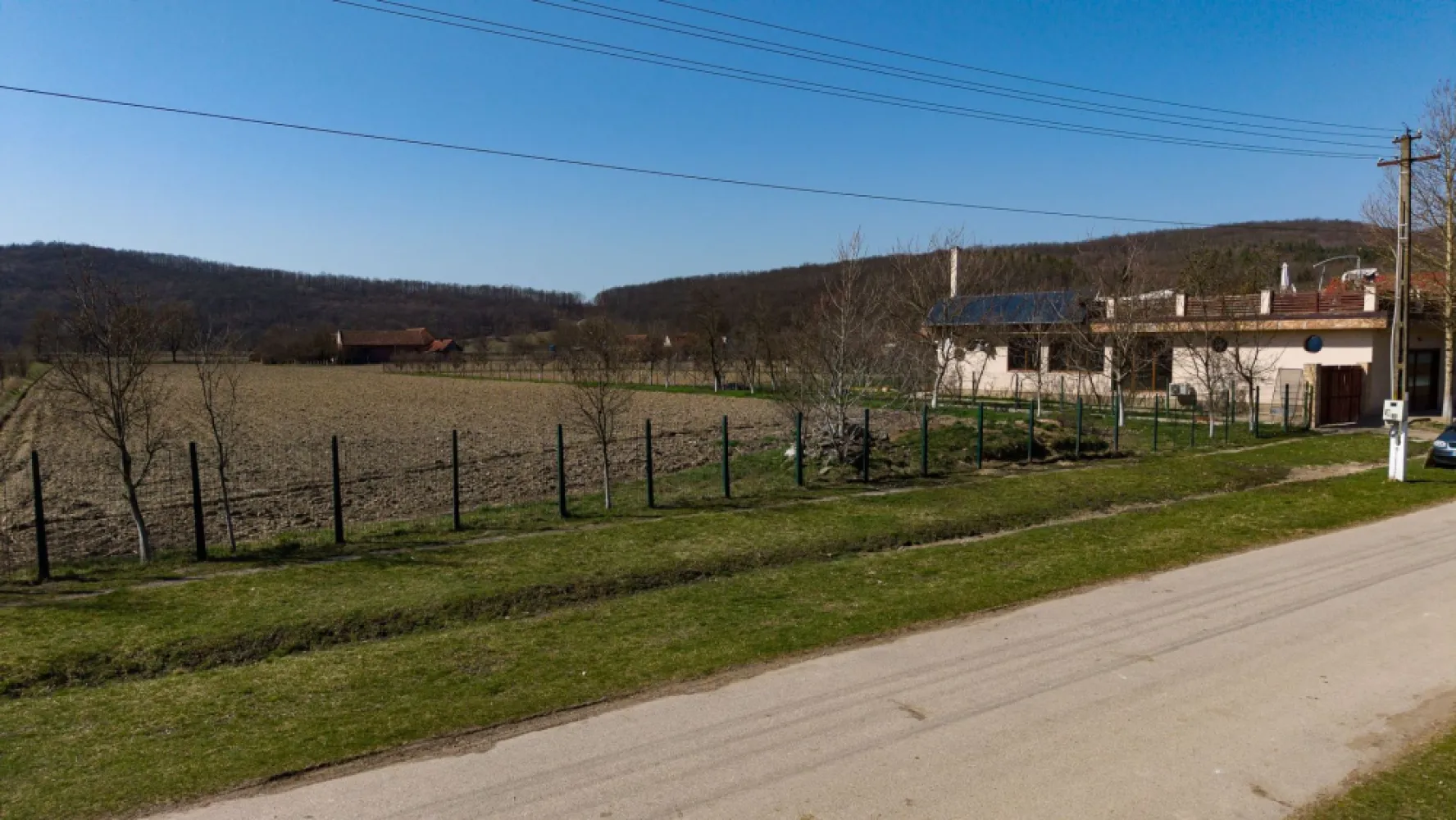 Loc de casă în Odvoș - Conop 3000mp