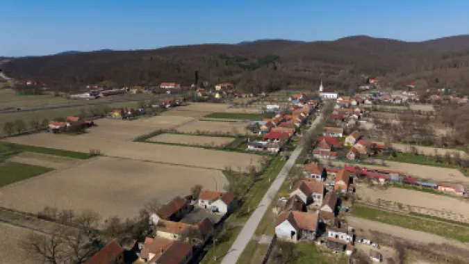 Loc de casă în Odvoș - Conop 3000mp