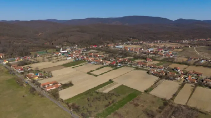 Loc de casă în Odvoș - Conop 3000mp