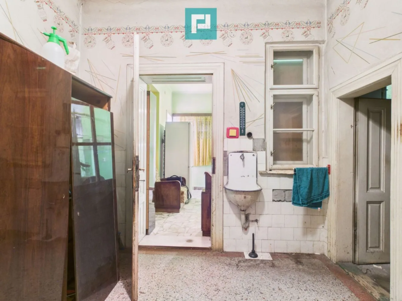 Casă – 5 camere | Cantemir -Zona centrala
