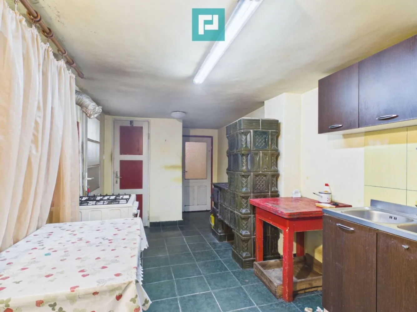 Casă – 5 camere | Cantemir -Zona centrala