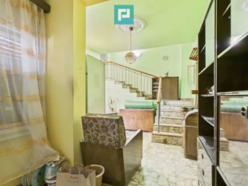 Casă – 5 camere | Cantemir -Zona centrala