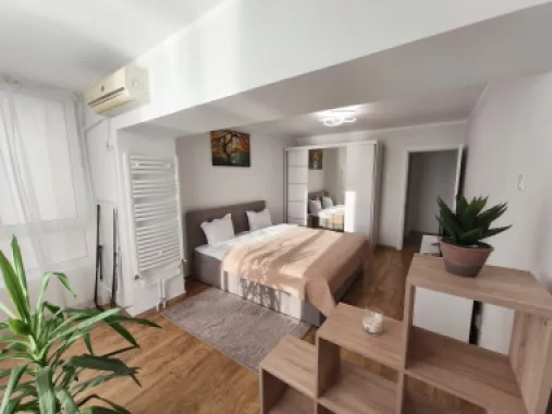 De inchiriat apartament spatios, 3 camere, pe Faleza, 900 euro