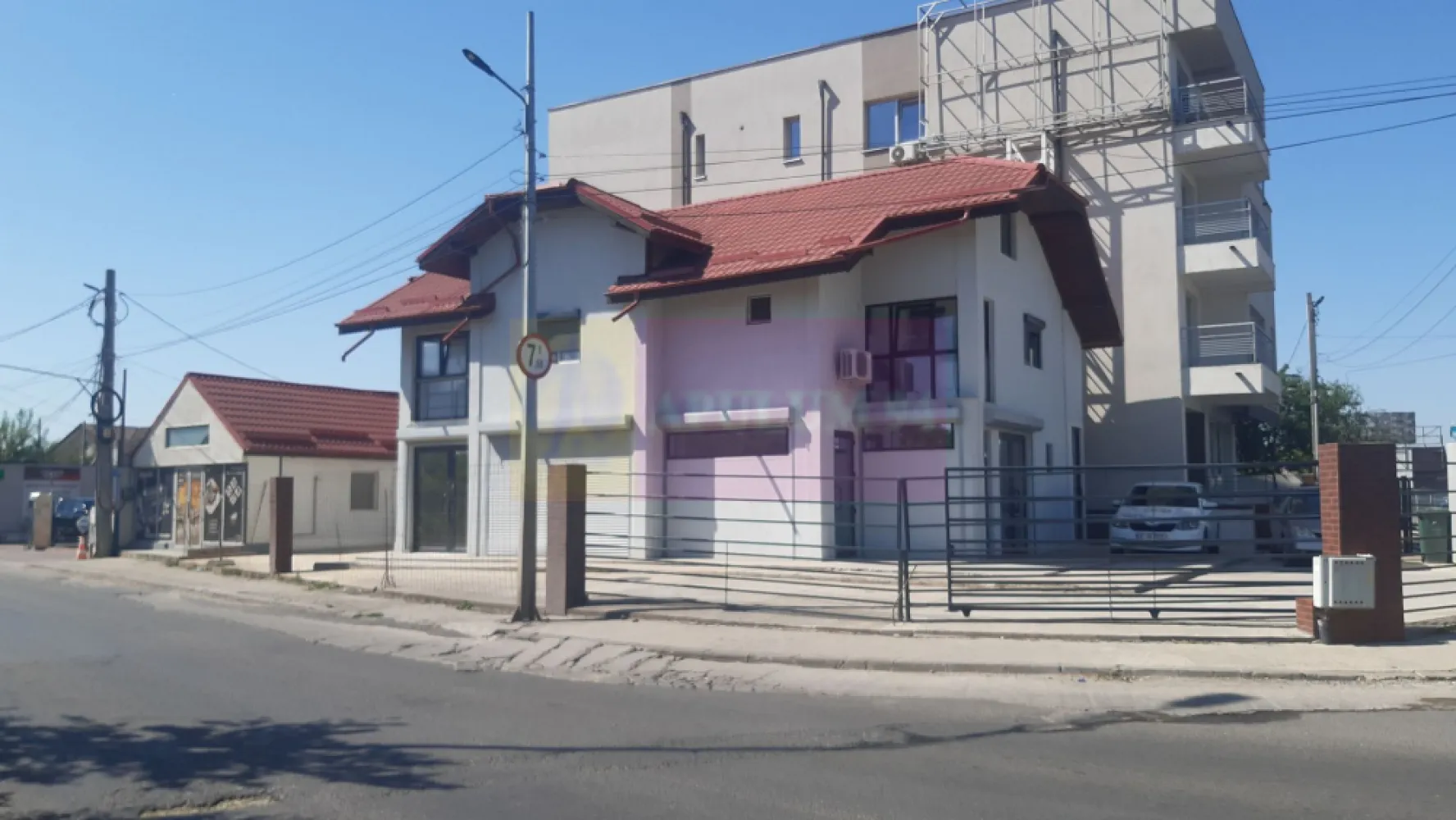 Investiția perfectă - Imobil închiriat pretabil orice.