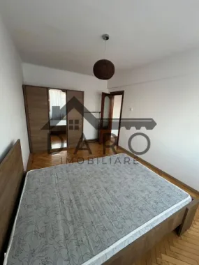 De inchiriat apartament 2 camere in centru