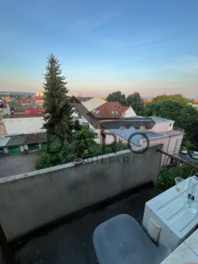 De inchiriat apartament 2 camere in centru