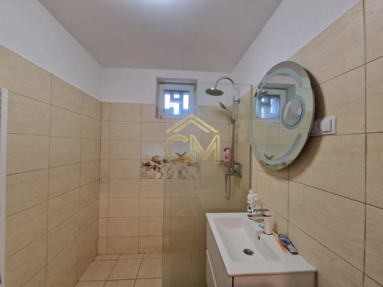 Aparatment 3 Camere-Etaj 3- Ultracentral- Modern