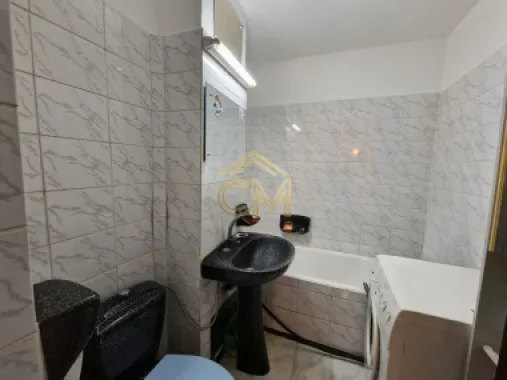 Apartament 4 Camere-2 Bai-2 Balcoane- Pivnita-80 MP