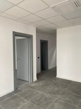 Hala cu rampa de inchiriat 593mp Parc TBM centura Chiajna Chitila