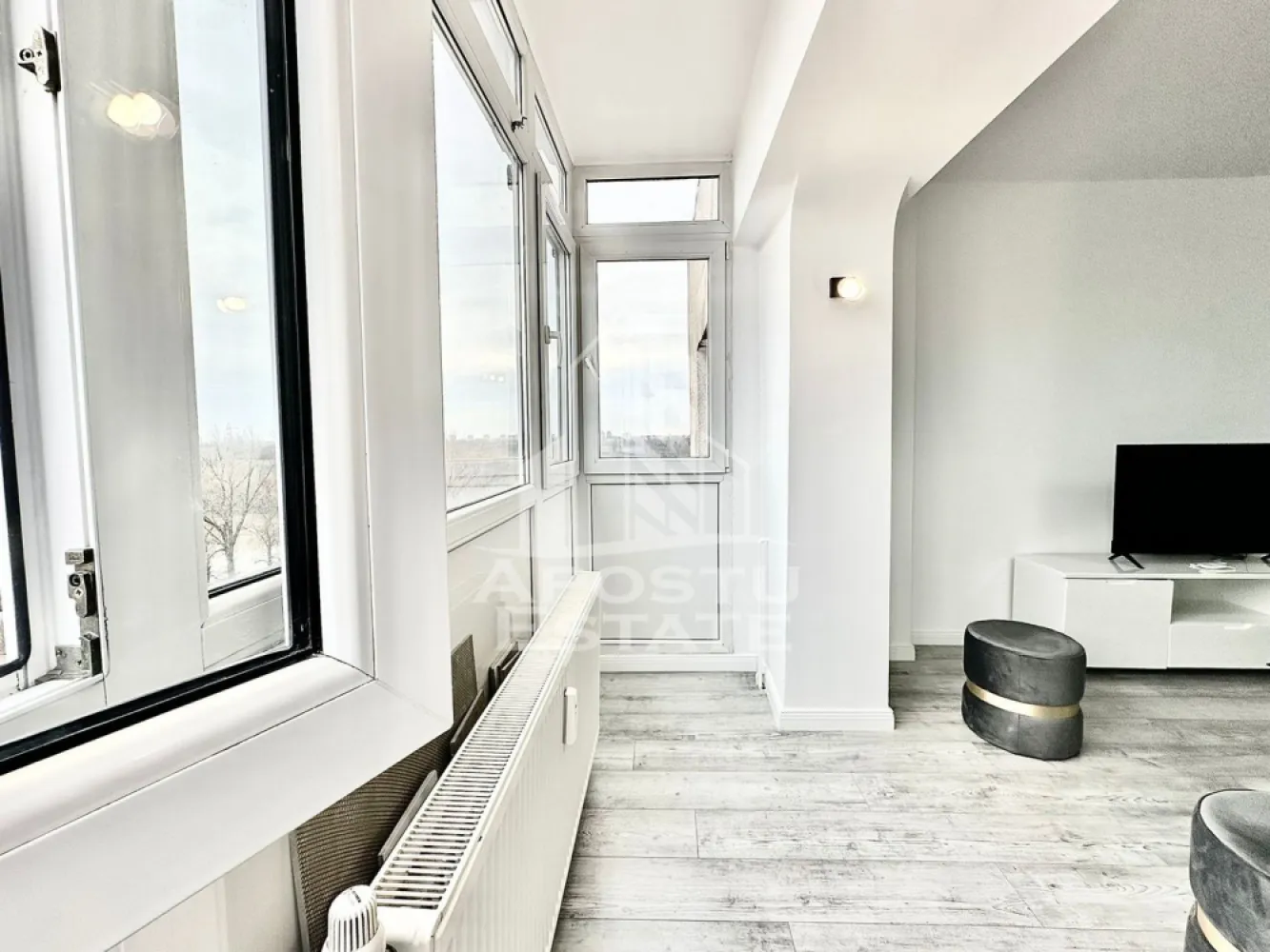 Apartament 2 camere zona centrala langa universtatea Aurel Vlaicu