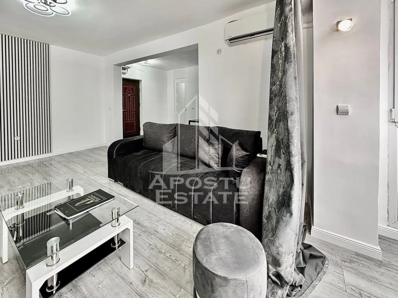 Apartament 2 camere zona centrala langa universtatea Aurel Vlaicu