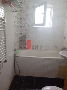 Apartament 2 camere, 2 balcoane bdul Basarabia
