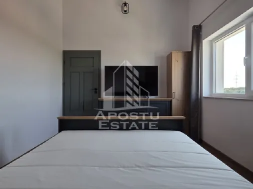 Apartament cu 3 camere, loc de parcare, in Dumbravita
