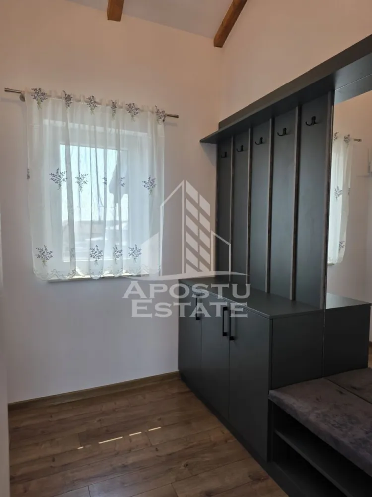 Apartament cu 3 camere, loc de parcare, in Dumbravita